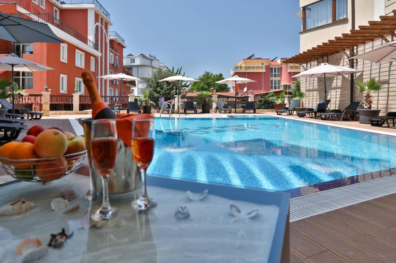 Aparthotel Vip Club Dolphin Coast Slantschew brjag Exterior foto